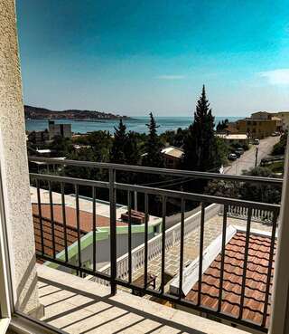 Апартаменты Apartments Glavanović Бар Апартаменты-студио-5