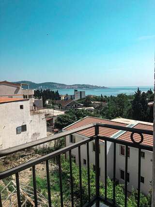 Апартаменты Apartments Glavanović Бар Апартаменты-студио-3