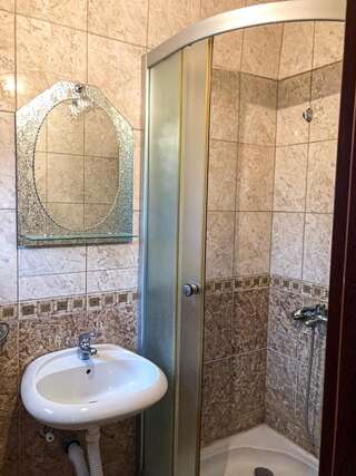 Апартаменты Apartments Glavanović Бар Номер-студио с террасой и видом на море-5