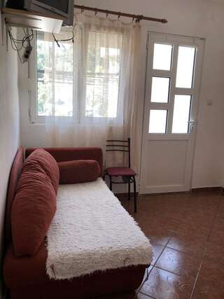 Апартаменты Apartments Glavanović Бар Трехместный номер-3